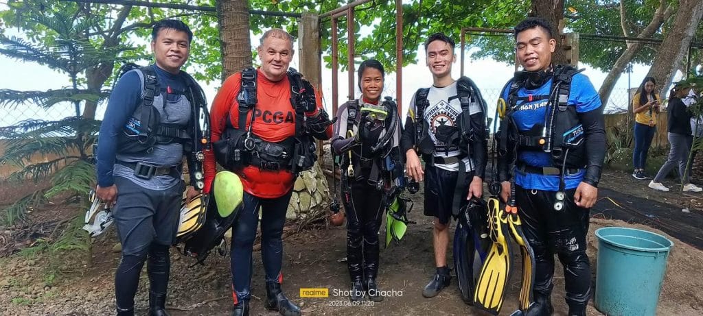 BSMB students, CMAS certified SCUBA divers 7