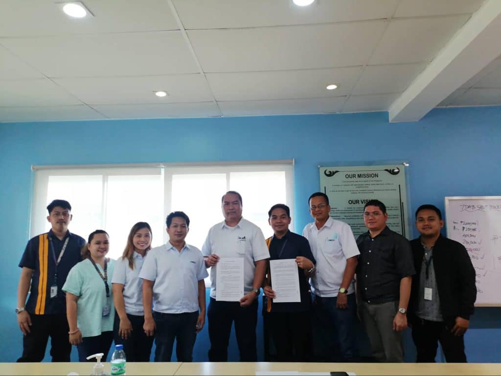 Mindanao Container Corporation signs MOA with USTP Jasaan​ 1