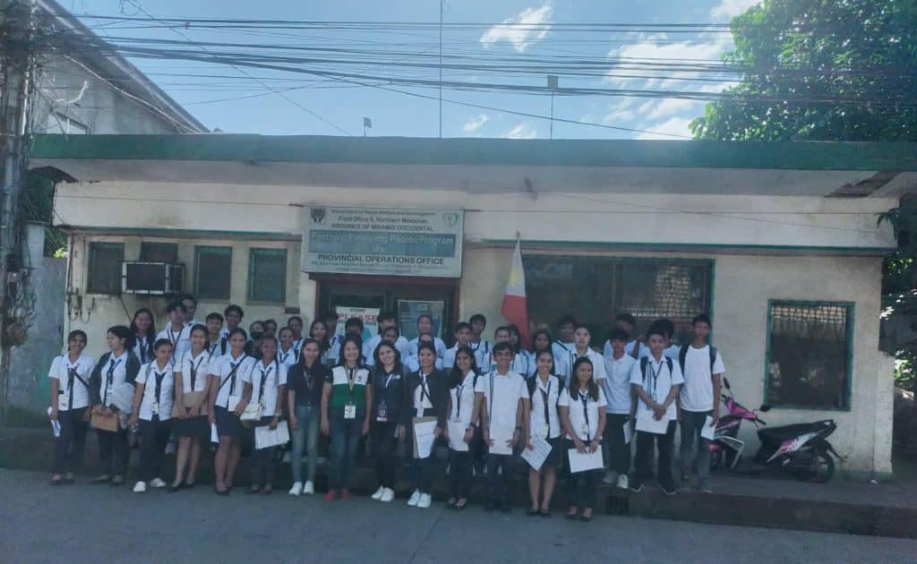 DSWD distributes assistance to 106 USTP Panaon students 3