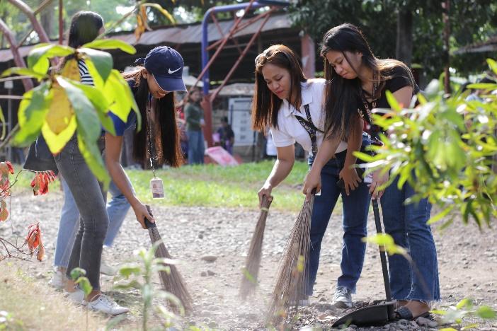 USTP Jasaan conducts Clean-up Drive in observance of Zero Waste Month 8