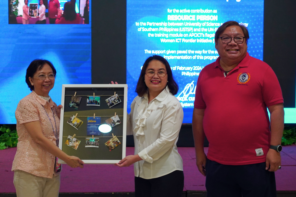 APCICT, USTP launch ICT training programs for NorMin Women Entrepreneurs 4