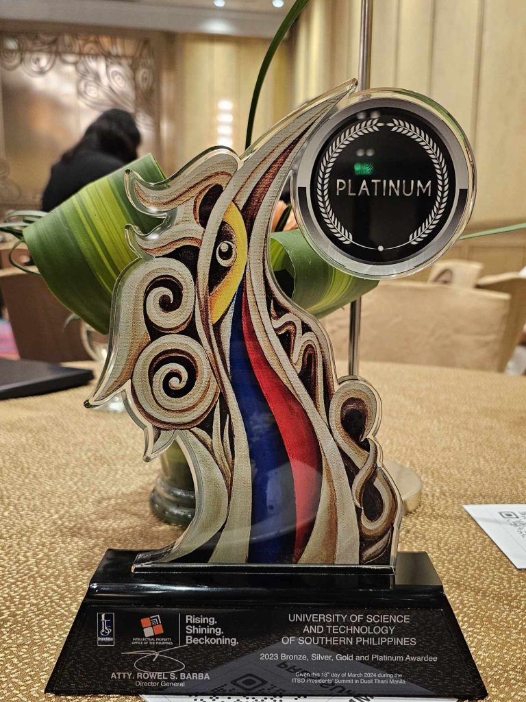USTP receives Platinum Award during 3rd ITSO Presidents’ Summit - Platinum Award Trophy